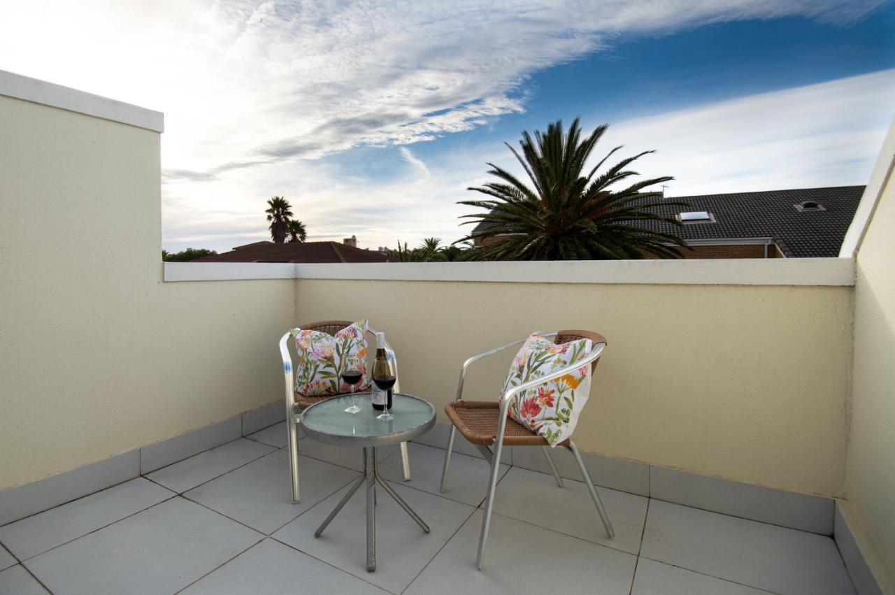 Saffron House Guesthouse Cape Town Exterior photo