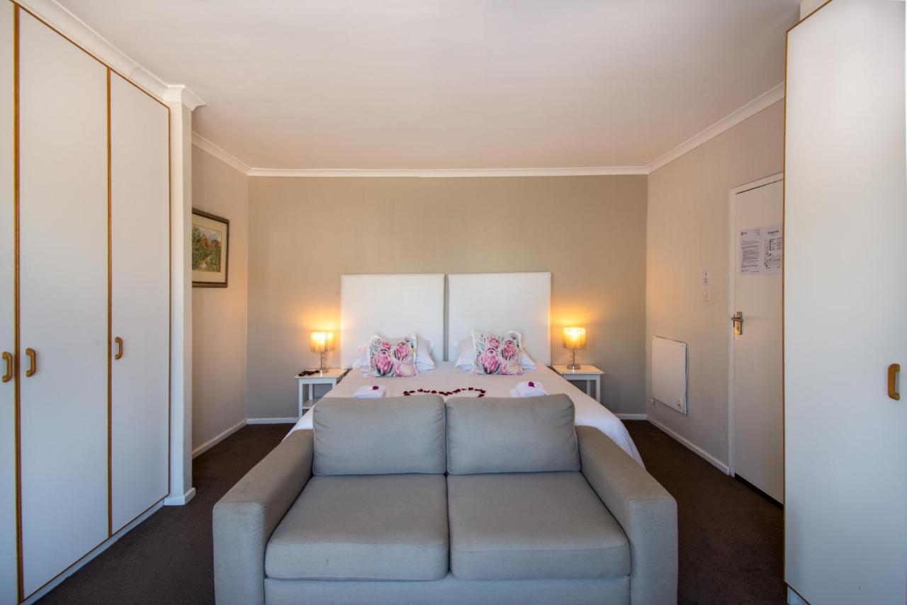 Saffron House Guesthouse Cape Town Exterior photo