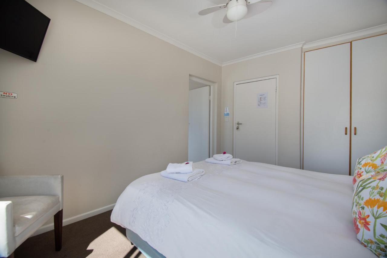 Saffron House Guesthouse Cape Town Exterior photo